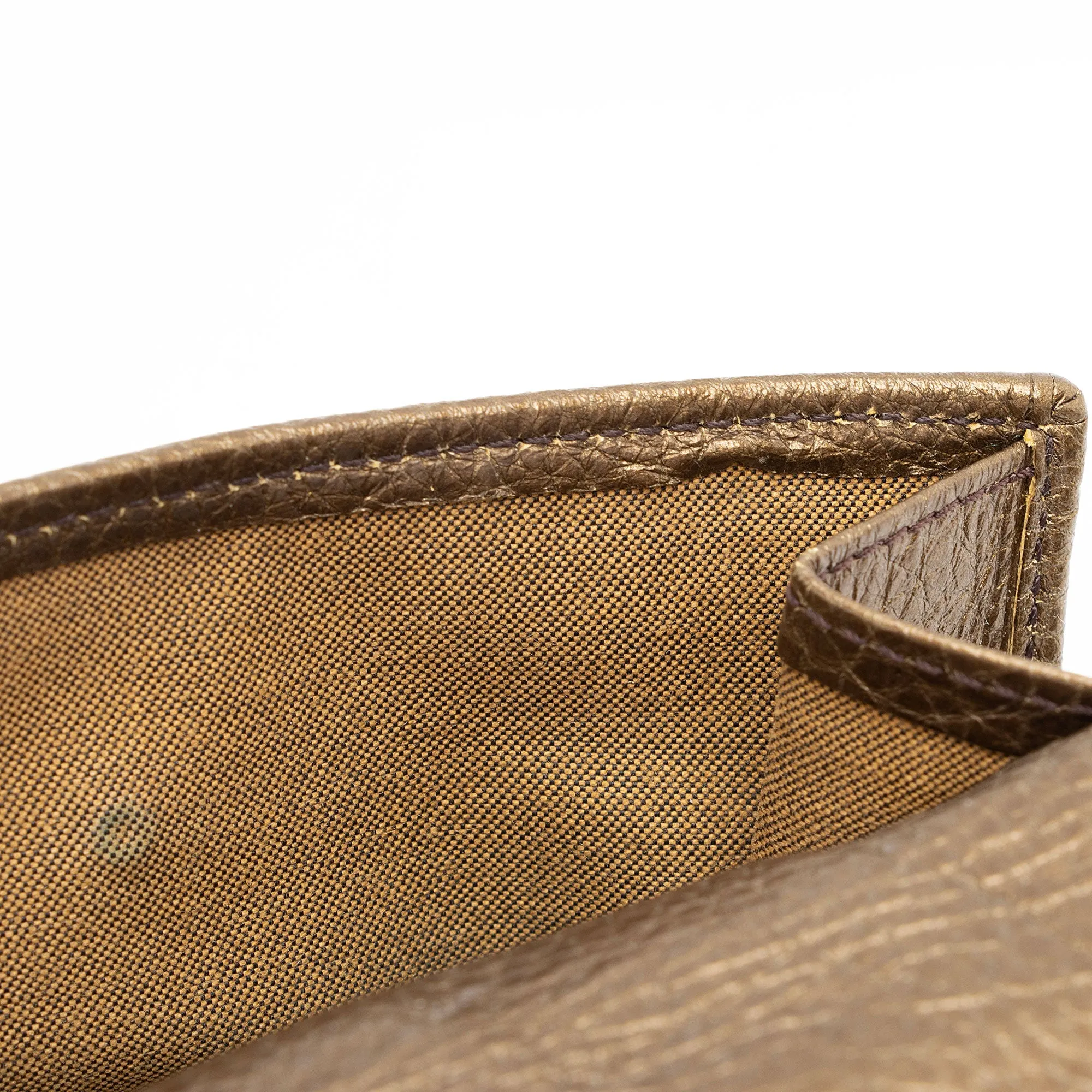 Fendi Metallic Zucca Compact Wallet (SHF-JIlxwg)