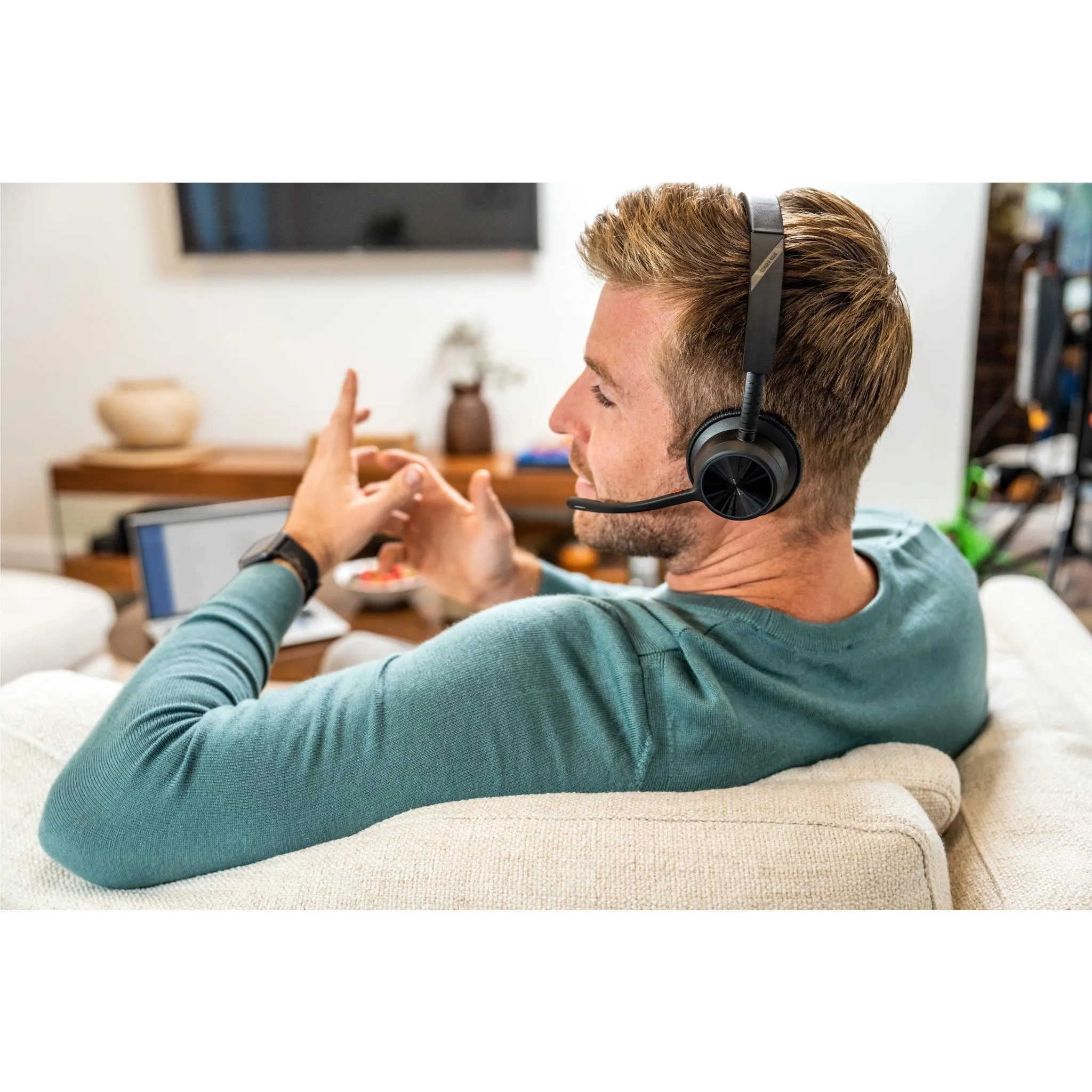 HP Poly Voyager 4320-M Wireless Headset