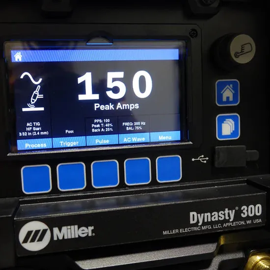 Miller Dynasty 300 AC/DC Multiprocess Wireless Complete and ArcReach SuiteCase 12 - 951000100