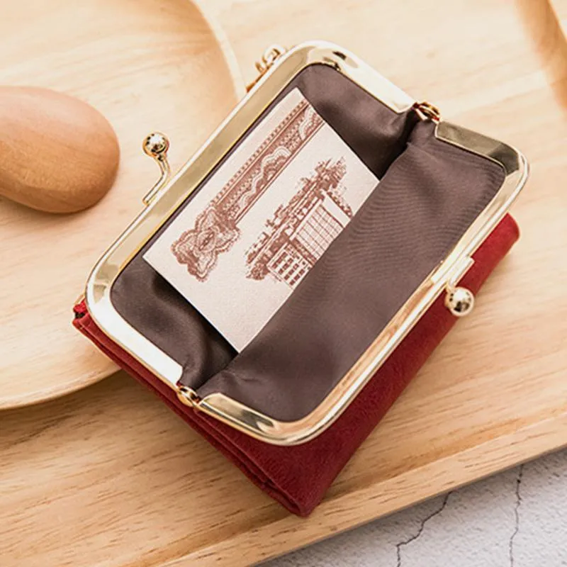 Multifunctional Bifold Vintage Kiss Lock Coin Purse