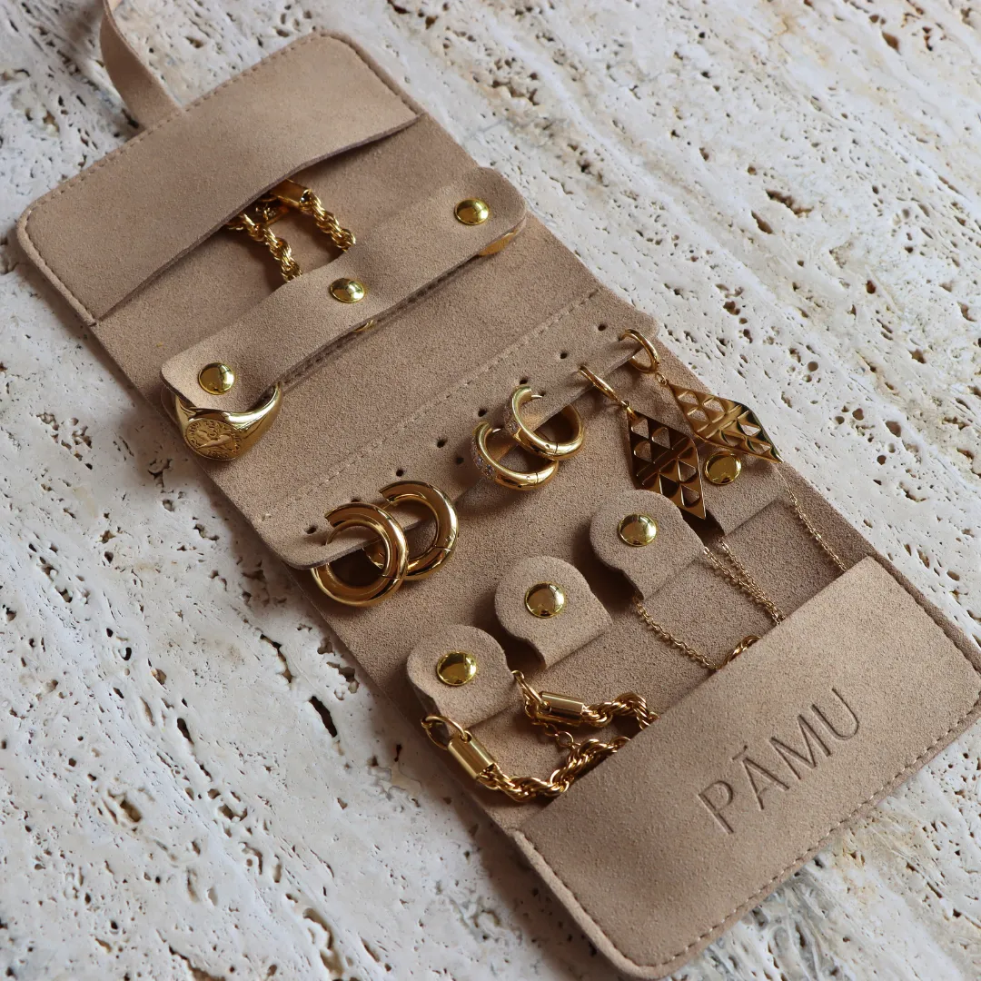 PĀMU Travel Pouch – Roll-Up Jewellery Organiser