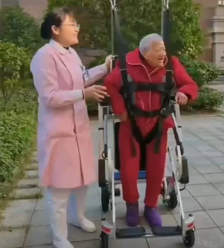 Revolutionize Lower Limb Rehabilitation: Advanced Robotic Rehab Device for Gait Correction & Training I Gait rehabilitation training electric wheelchair I MZW518