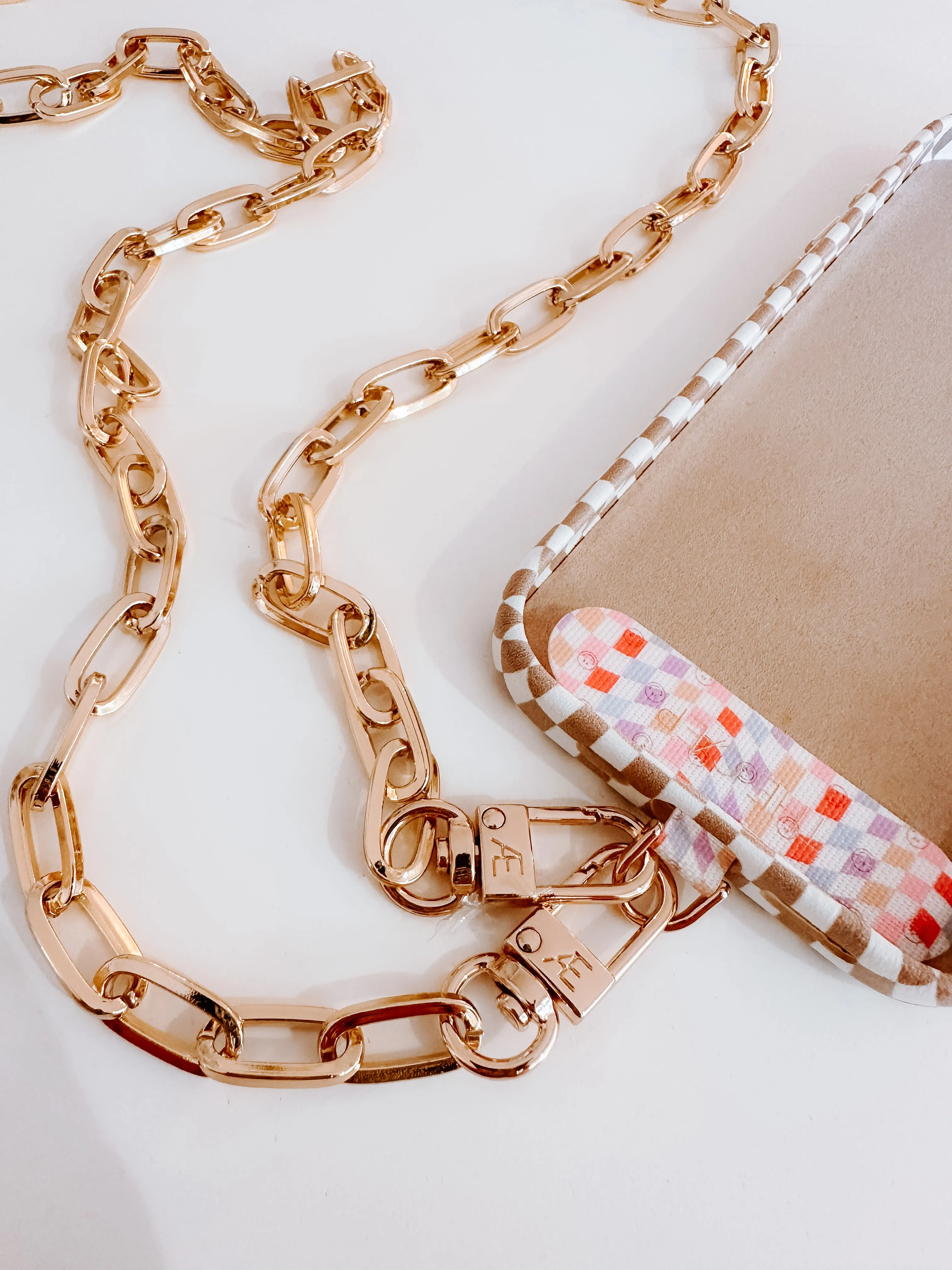 Universal Phone Hitch   Gold Paperclip Wristlet