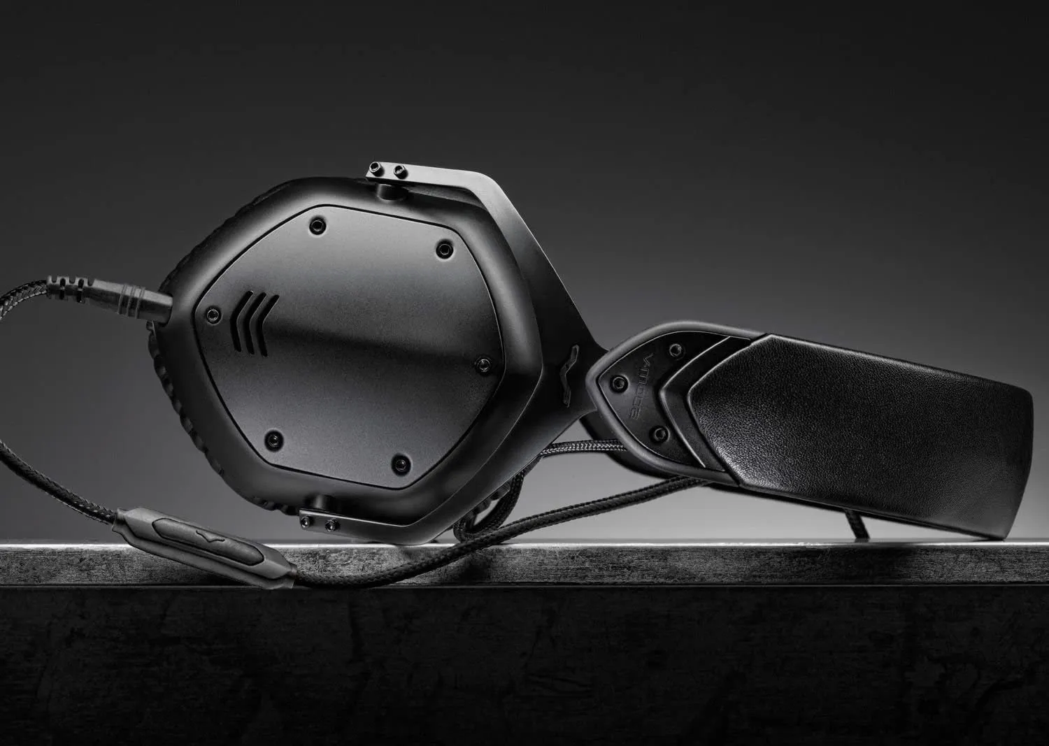 V-Moda Crossfade LP2 Over-Ear Noise Isolating Headphones  Matte Black Metal